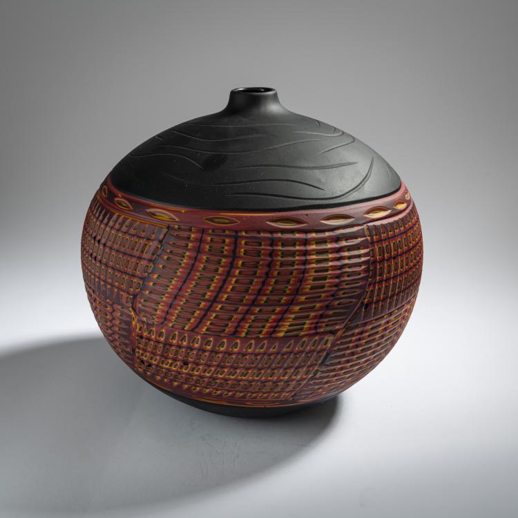 Bild 1 zu Objekt, Vase from the 'Black Tribe Collection', 2010, Massimiliano Schiavon, Schiavon, Massimiliano, 164C 713