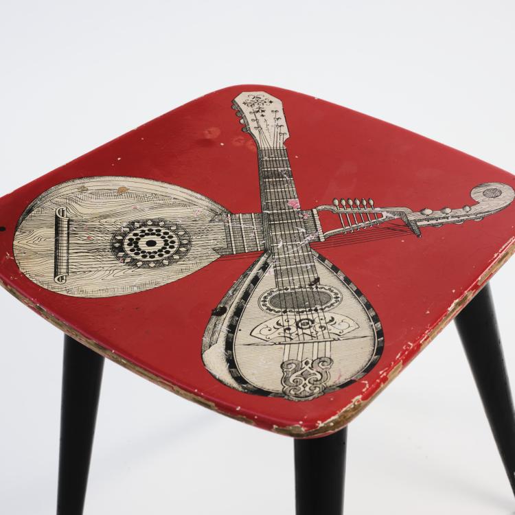 Bild 3 zu Objekt, 'Strumenti musicali' stool, 1950s, Piero Fornasetti, Fornasetti, Mailand, 164A 182