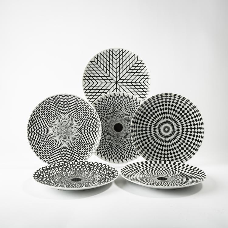 Hauptbild zu Objekt, 6 'Egocentrismo' plates, 1950s, Piero Fornasetti, Fornasetti, Mailand, 164A 184