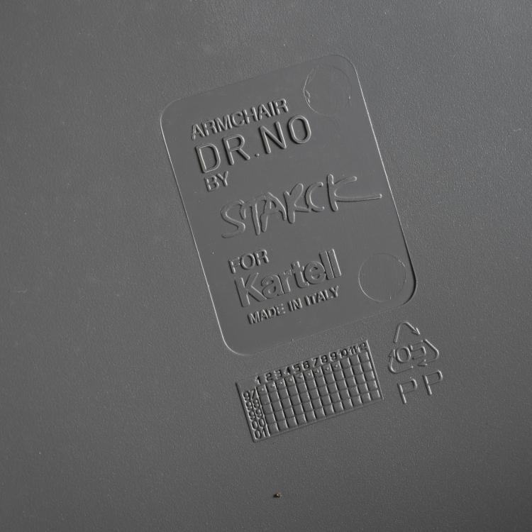 Bild 3 zu Objekt, 3 'Dr. No' chairs, 1996, Philippe Starck, Kartell, Noviglio, 164B 503