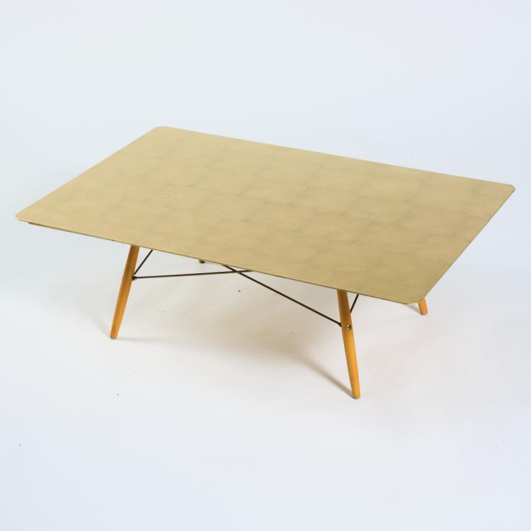 Hauptbild zu Objekt, 'Gold Leaf table' coffee table, 1949/1999, Charles Eames,Ray Eames, Herman Miller, Zeeland, 164B 283
