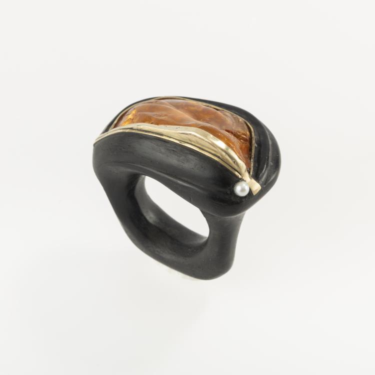 Hauptbild zu Objekt, Ring 'Drachenauge', um 2000, Michael Jobst, 166C 455