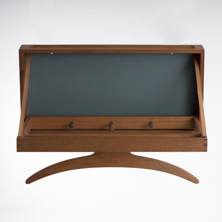 Bild 1 zu Objekt, Wall hanger, 1962, Adam Hoff,Poul &Oslash;stergaard, Virum M&ouml;belsnedkeri, D&auml;nemark, 167B 441