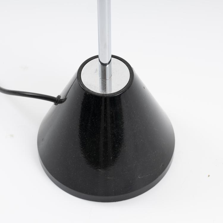 Bild 2 zu Objekt, Floor light 'ES 57', 1957, Egon Eiermann, Tecnolumen, Bremen, 167B 482