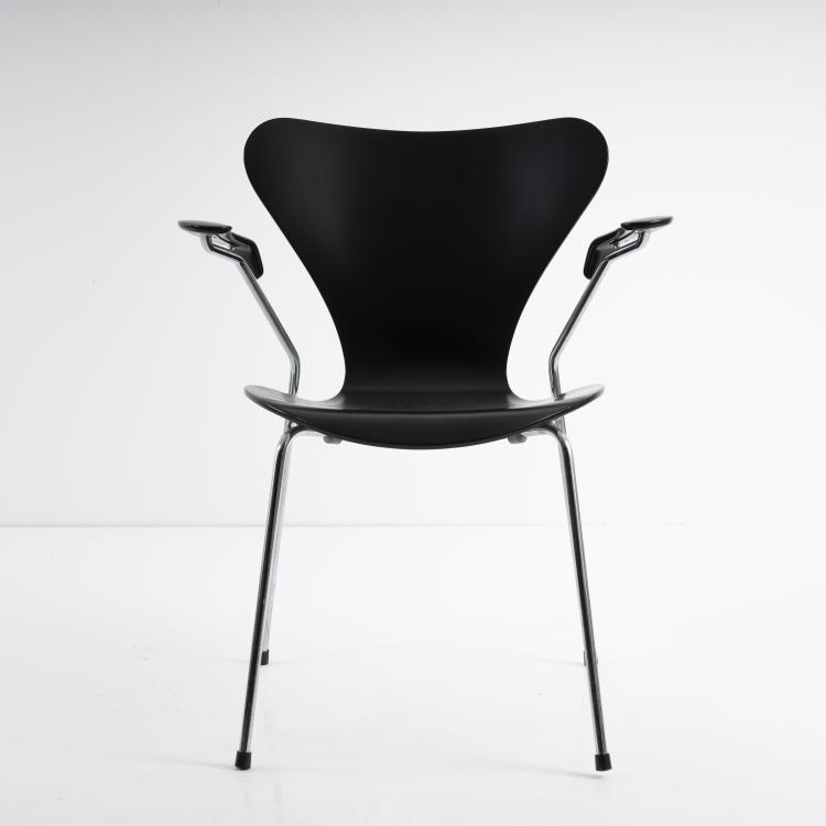 Bild 5 zu Objekt, 6 '3207' stacking chairs with armrests, 1955, Arne Jacobsen, Fritz Hansen, Aller&oslash;d, 164B 417