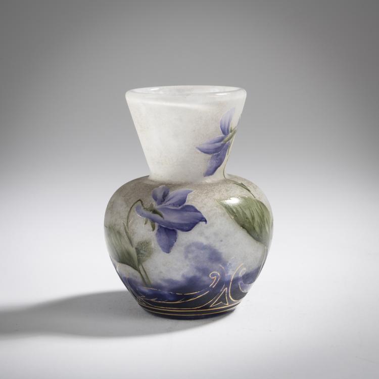 Bild 1 zu Objekt, Kleine Vase 'Violettes', um 1910, Daum Fr&egrave;res, Nancy, 165B 118