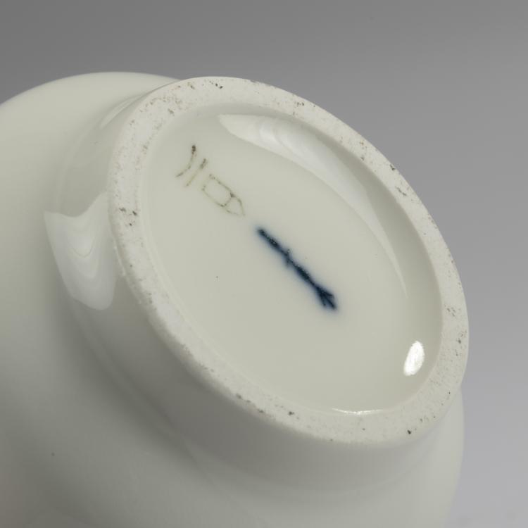 Bild 2 zu Objekt, Tea caddy 'Halle', 1930/31, Marguerite Friedlaender-Wildenhain, Berlin, KPM, 166A 55