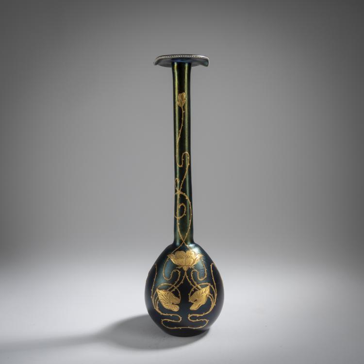 Hauptbild zu Objekt, Vase mit Goldrelief, um 1900, Rupp, A., Meistersdorf, 165B 275