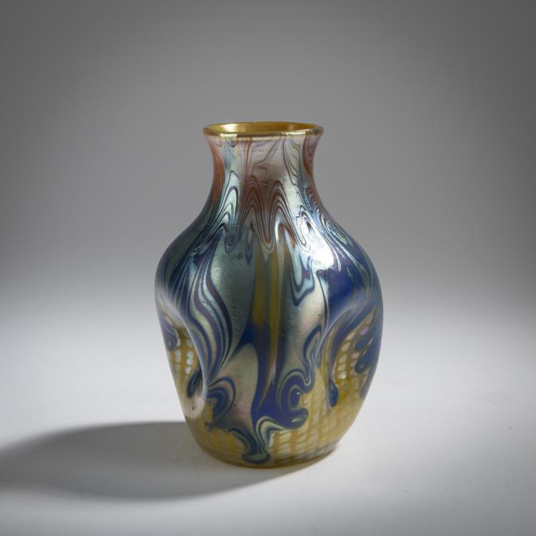 Hauptbild zu Objekt, 'Ph&auml;nomen'-Vase, 1900, Franz Hofst&ouml;tter, L&ouml;tz Wwe., Klosterm&uuml;hle, 165B 246