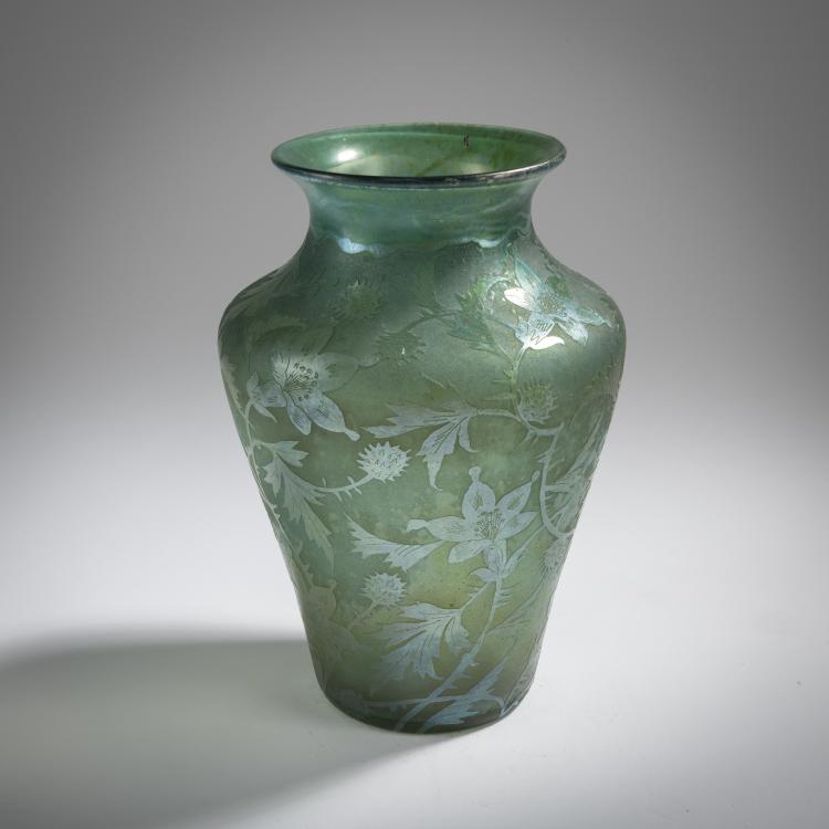 Bild 2 zu Objekt, Vase 'Ge&auml;tzt Silberiris', 1902-05, L&ouml;tz Wwe., Klosterm&uuml;hle, 165B 259