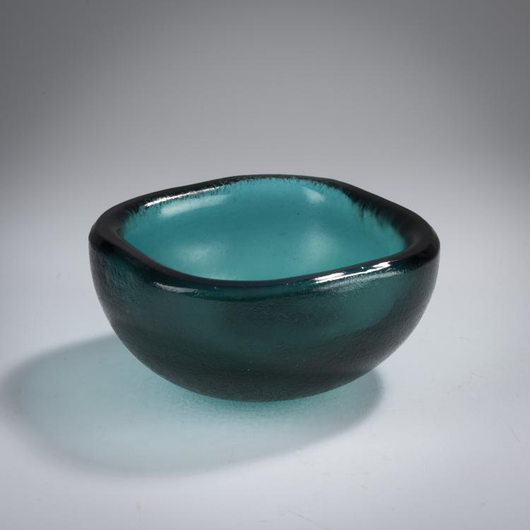Bild 1 zu Objekt, 'Corroso' bowl, 1936-38, Carlo Scarpa, Venini & C., Murano, 167C 648