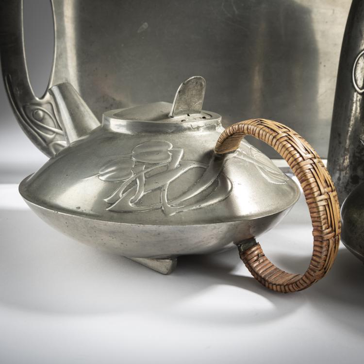 Bild 4 zu Objekt, Coffee, tea service, 1903, Archibald Knox, Liberty & Co., London; Haseler, William, 166A 2