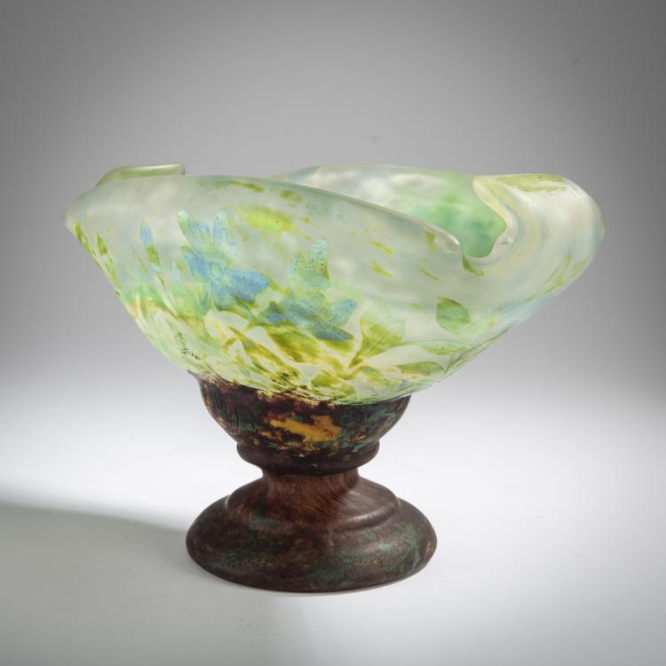 Bild 3 zu Objekt, Aufsatzschale 'Pervenches', 1905-10, Daum Fr&egrave;res, Nancy, 165B 104