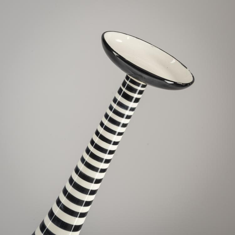 Bild 1 zu Objekt, Tall vase, 1950s, Santi & Biancoli Ceramiche, Miramare, 167A 96