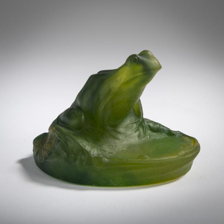 Bild 1 zu Objekt, 'Grenouille' paperweight, c. 1908, Amalric Walter, Daum Fr&egrave;res, Nancy, 165B 109