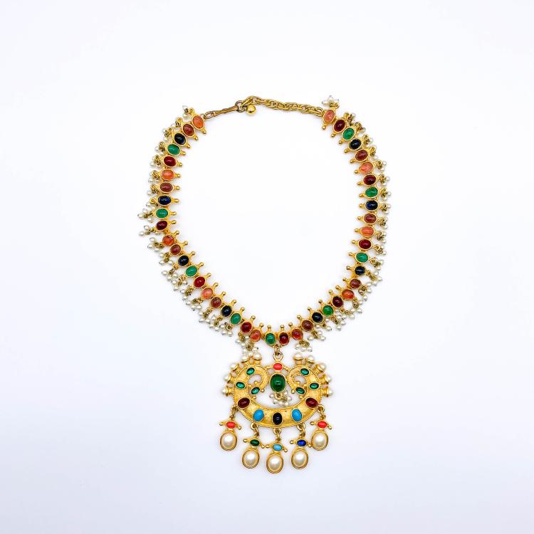 Hauptbild zu Objekt, Vintage necklace with pendant, Lane, Kenneth Jay, 166O 73