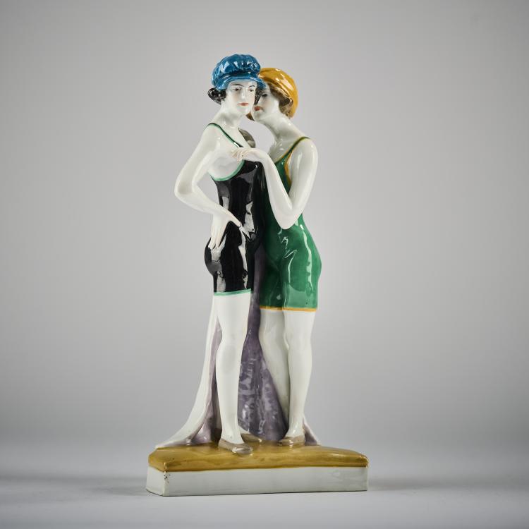 Bild 2 zu Objekt, Damen am Strand, um 1919, Karl Ens, Volkstedt, 165D 531