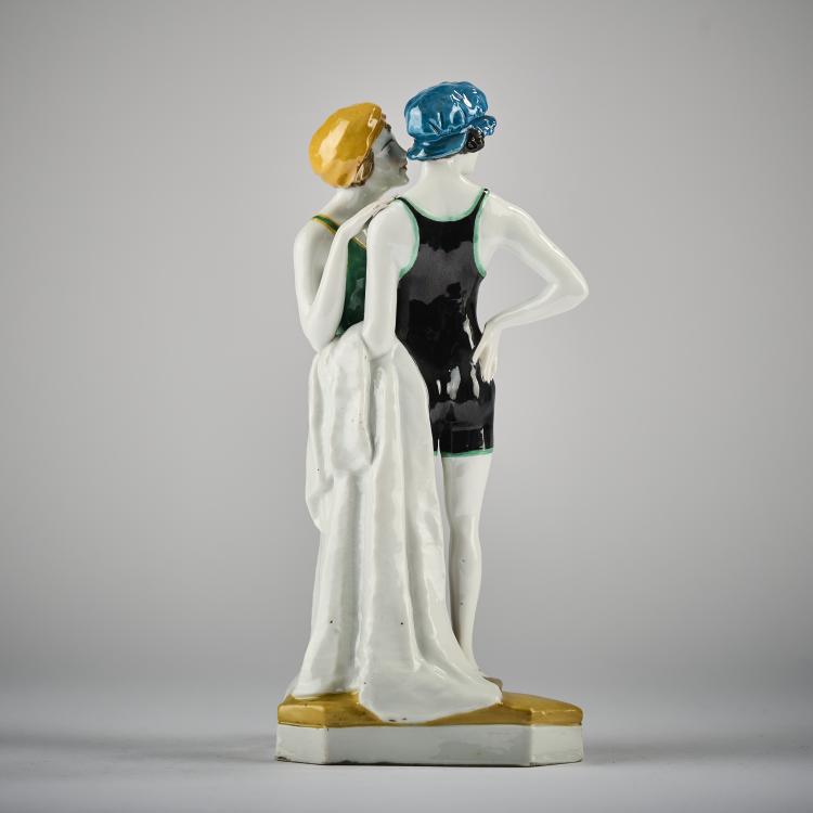 Bild 3 zu Objekt, Damen am Strand, um 1919, Karl Ens, Volkstedt, 165D 531