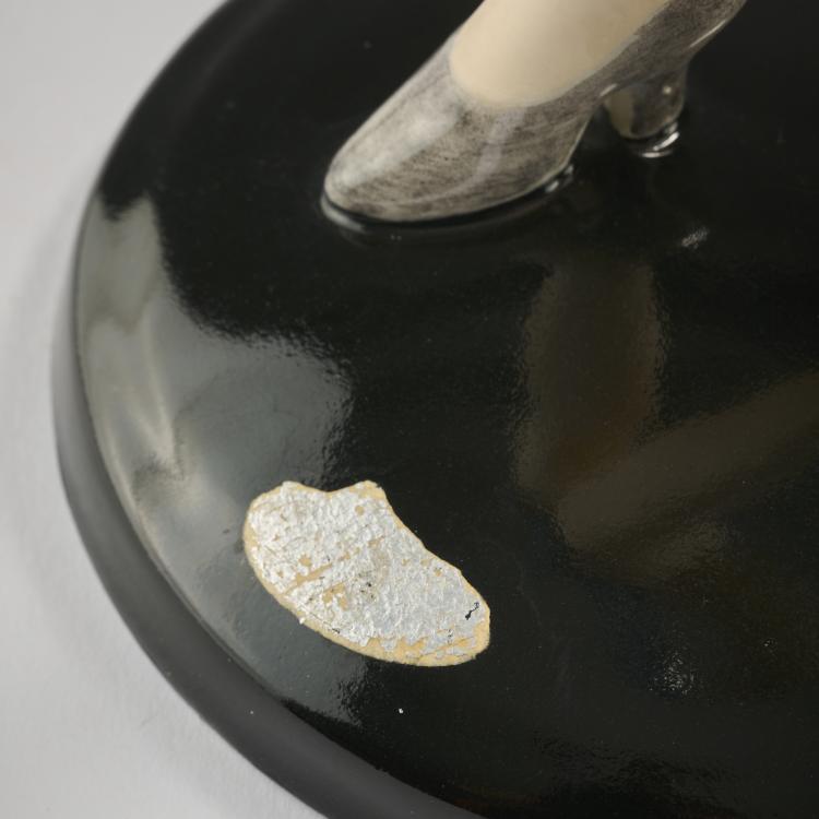 Bild 7 zu Objekt, 'Nude with Fan', c. 1936, Josef Lorenzl, Goldscheider, Wien, 165D 519