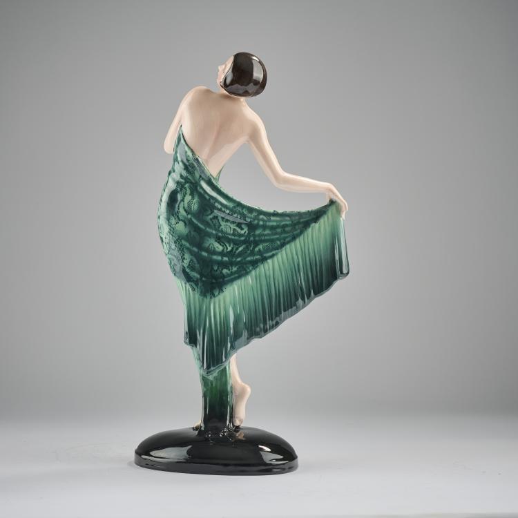 Bild 3 zu Objekt, 'Spanish Shawl', 1928/29, Josef Lorenzl, Goldscheider, Wien, 165D 516