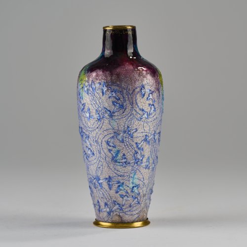 Small vase, before 1943