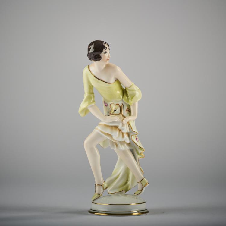 Bild 1 zu Objekt, 'Riki Raab', um 1930, Mathilde Jaksch, Augarten, Wien, 165D 481