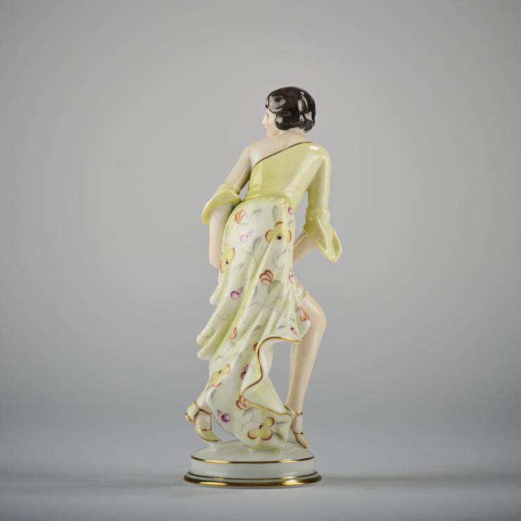 Bild 4 zu Objekt, 'Riki Raab', um 1930, Mathilde Jaksch, Augarten, Wien, 165D 481