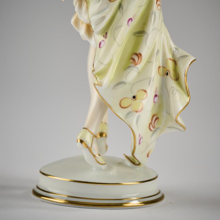 Bild 6 zu Objekt, 'Riki Raab', um 1930, Mathilde Jaksch, Augarten, Wien, 165D 481