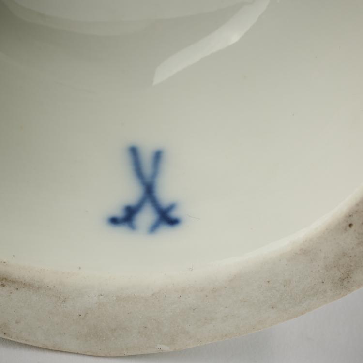 Bild 7 zu Objekt, 'M&auml;dchen im Bad', um 1910, Jo&eacute; Descomps,Joseph Cormier, Meissen, KPM, 165D 558