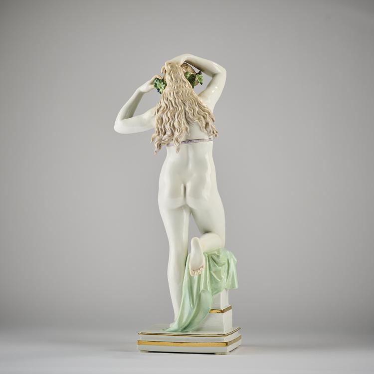 Bild 3 zu Objekt, 'Bacchantin', 1877, Ernst Julius H&auml;hnel, Meissen, KPM, 165D 550
