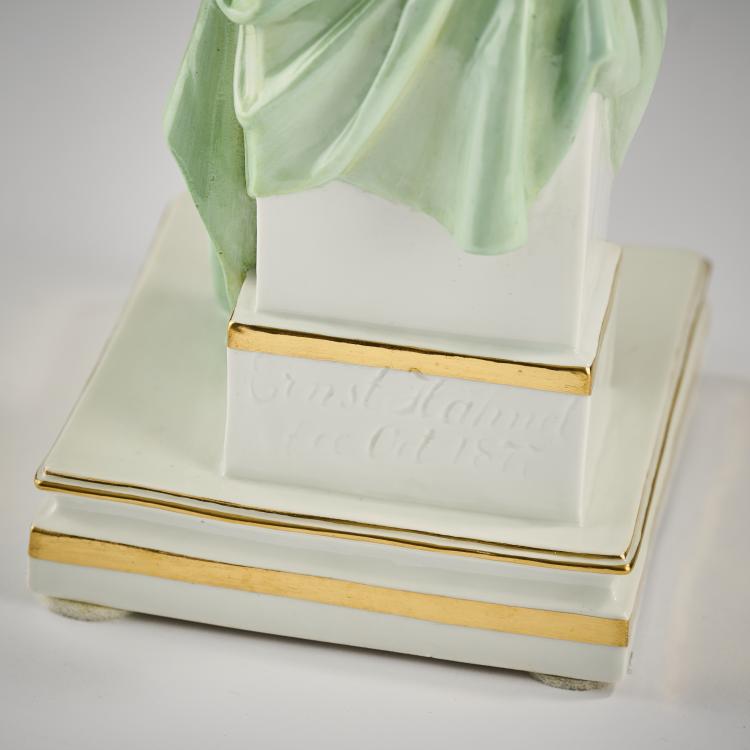 Bild 5 zu Objekt, 'Bacchantin', 1877, Ernst Julius H&auml;hnel, Meissen, KPM, 165D 550