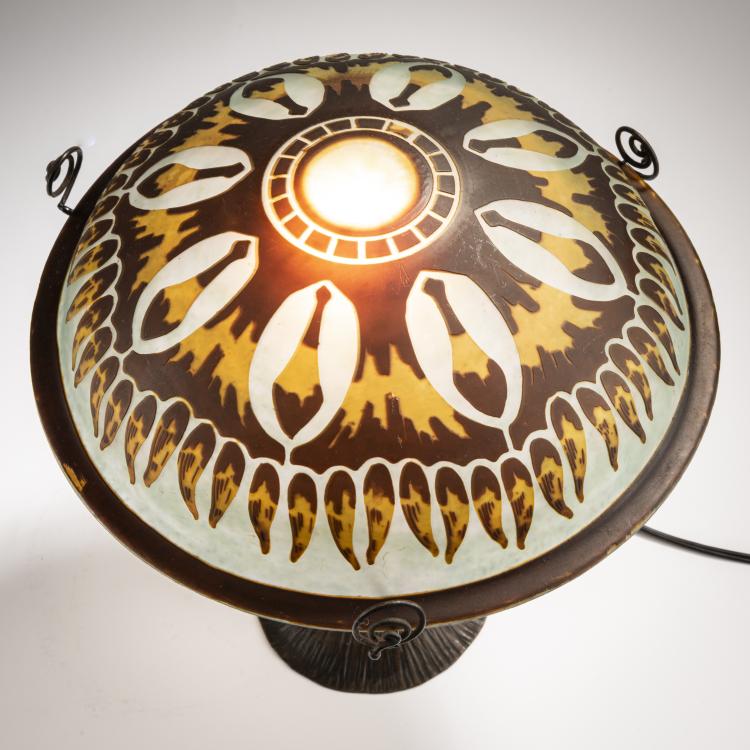 Bild 2 zu Objekt, Tischleuchte, 1918-21, Schneider, Epinay-sur-Seine, 165B 195