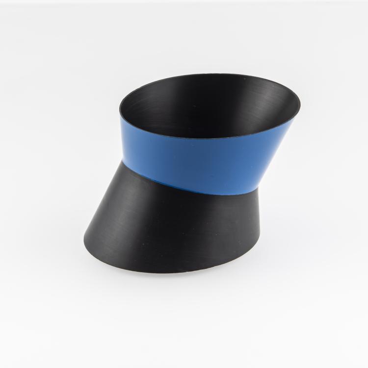 Hauptbild zu Objekt, '3 of a kind' bracelet, 1986, Herman Hermsen, 166C 481