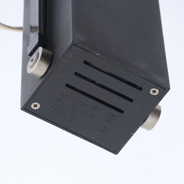 Bild 8 zu Objekt, Tischleuchte 'LamPetit', 1966, Verner Panton,Bent Gantzel Boysen, Poulsen, Louis, Kopenhagen, 167B 526