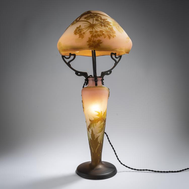 Bild 2 zu Objekt, Tischleuchte 'Ombelles', 1905-08, Emile Gall&eacute;, Gall&eacute;, Nancy, 165B 160