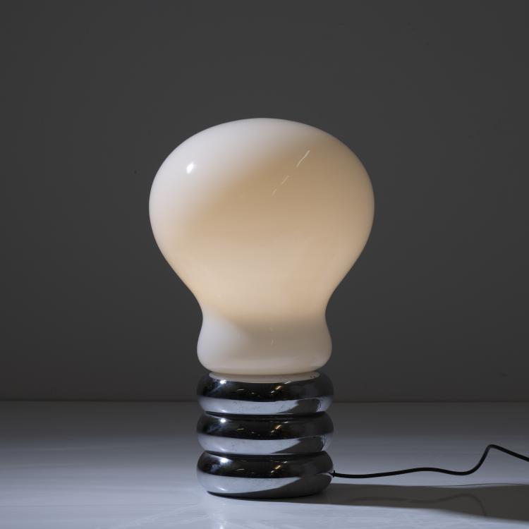 Hauptbild zu Objekt, 'Giant Bulb Opal' table light, 1966, Ingo Maurer, Design M, Maurer, Ingo, M&uuml;nchen, 166A 152