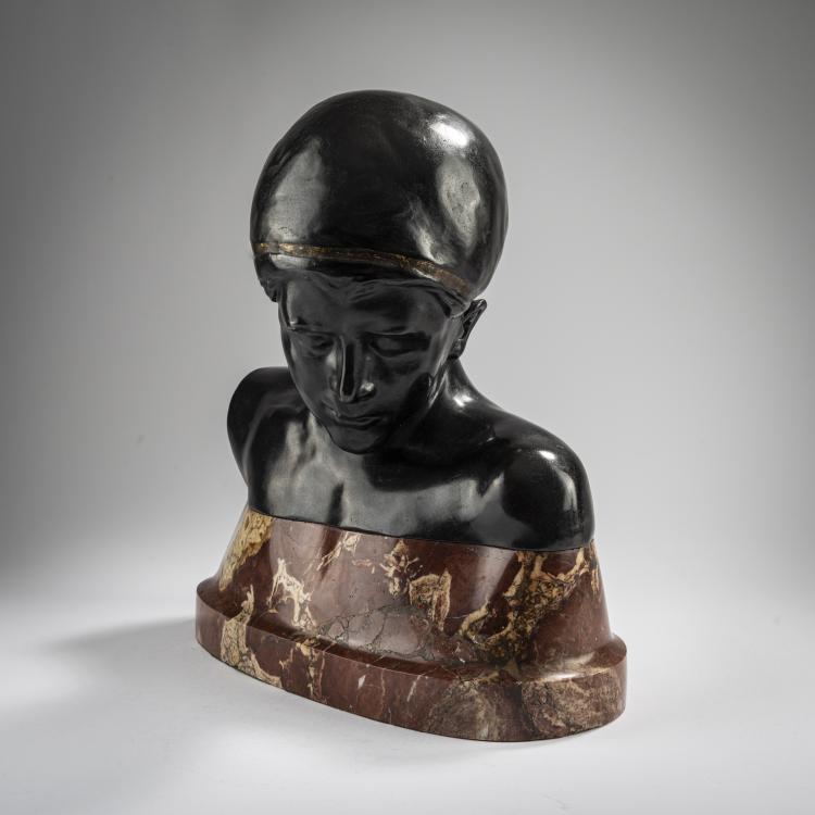 Bild 1 zu Objekt, Bust of a young man with a victory band, c. 1910,  Brandstetter, Adalbert, Brandstetter, M&uuml;nchen, 165C 285