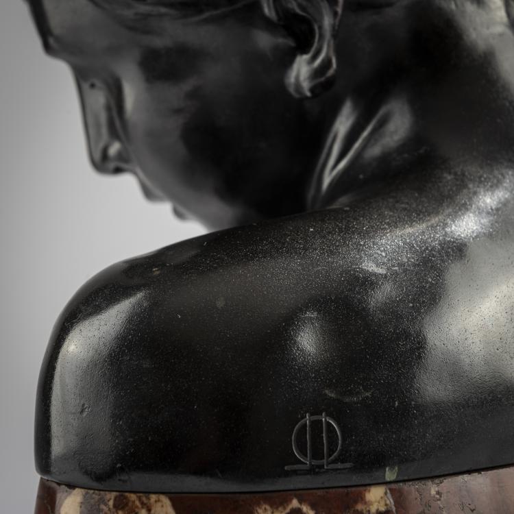 Bild 3 zu Objekt, Bust of a young man with a victory band, c. 1910,  Brandstetter, Adalbert, Brandstetter, M&uuml;nchen, 165C 285