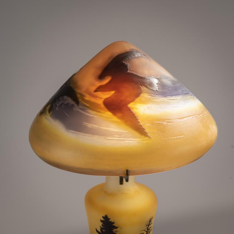 Bild 3 zu Objekt, 'Paysage alpin et Aigles' table light, 1908-20, Emile Gall&eacute;, Gall&eacute;, Nancy, 165B 162