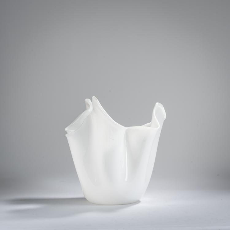 Bild 1 zu Objekt, 'Fazzoletto' vase, c. 1950, Fulvio Bianconi, Venini & C., Murano, 167C 662