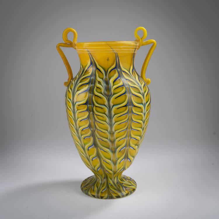 Hauptbild zu Objekt, Vase with handles, c. 1905, Toso, Fratelli, Murano, 167C 621