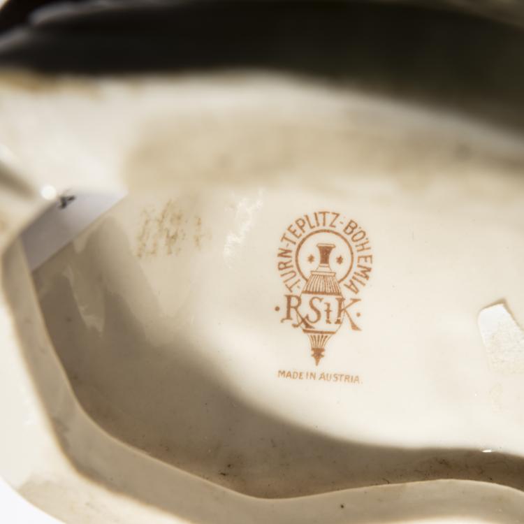 Bild 6 zu Objekt, M&auml;dchenb&uuml;ste, um 1899, Anton Nelson, Amphora-Werke Riessner, Stellmacher & Kessel, Turn-Teplitz, 165D 479