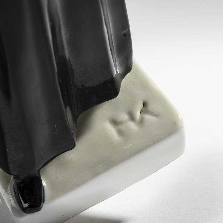 Bild 5 zu Objekt, 'Dame mit Muff', um 1910, Hugo F. Kirsch, Kirsch, Hugo F., Wien, 165D 538