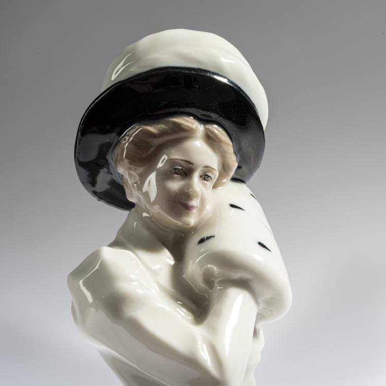 Bild 6 zu Objekt, 'Dame mit Muff', um 1910, Hugo F. Kirsch, Kirsch, Hugo F., Wien, 165D 538