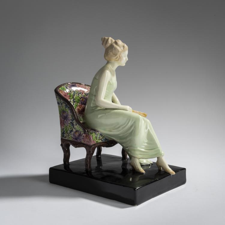 Bild 3 zu Objekt, Girl sitting with a fan, c. 1920, Wiener Kunstkeramische Werkst&auml;tte, Busch & Ludescher, 165D 572