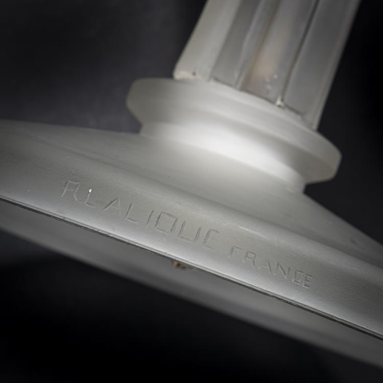 Bild 4 zu Objekt, Two candlesticks 'Trois branches raisins', 1924, Ren&eacute; Lalique, Lalique, Ren&eacute;, Wingen-sur-Moder, 165A 18