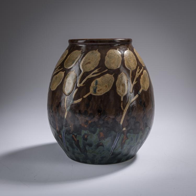 Hauptbild zu Objekt, Vase 'Pope's Money', c. 1921, Charles Catteau (attributed), Boch Fr&egrave;res, La Louvi&egrave;re, 165C 418