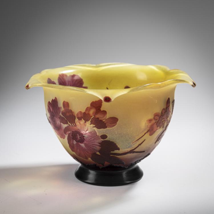 Bild 2 zu Objekt, 'Fleurs de P&ecirc;cher' bowl, 1908-20, Emile Gall&eacute;, Gall&eacute;, Nancy, 165B 169