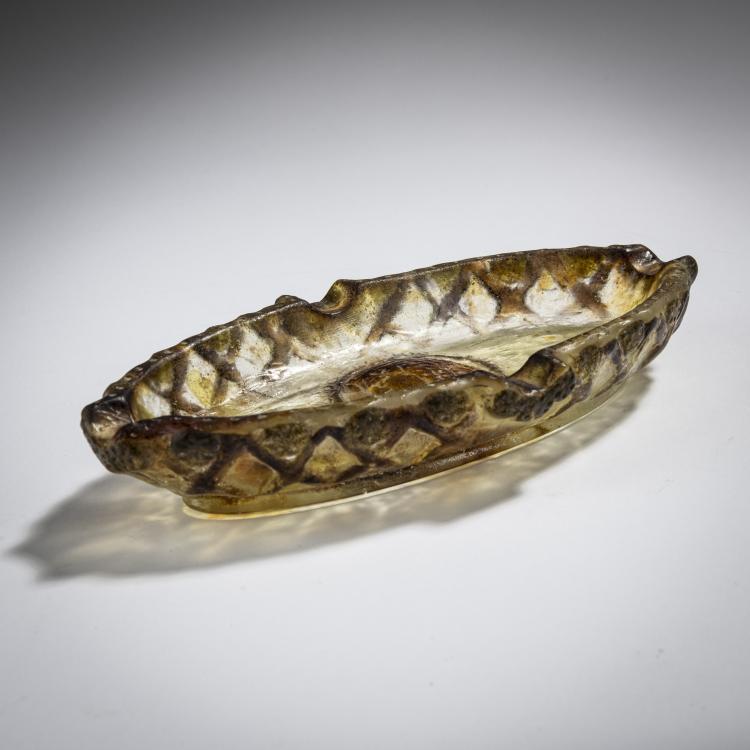 Bild 1 zu Objekt, Kleine Aschenschale 'M&eacute;daillon', 1923, Argy-Rousseau, Gabriel, Paris, 165B 68