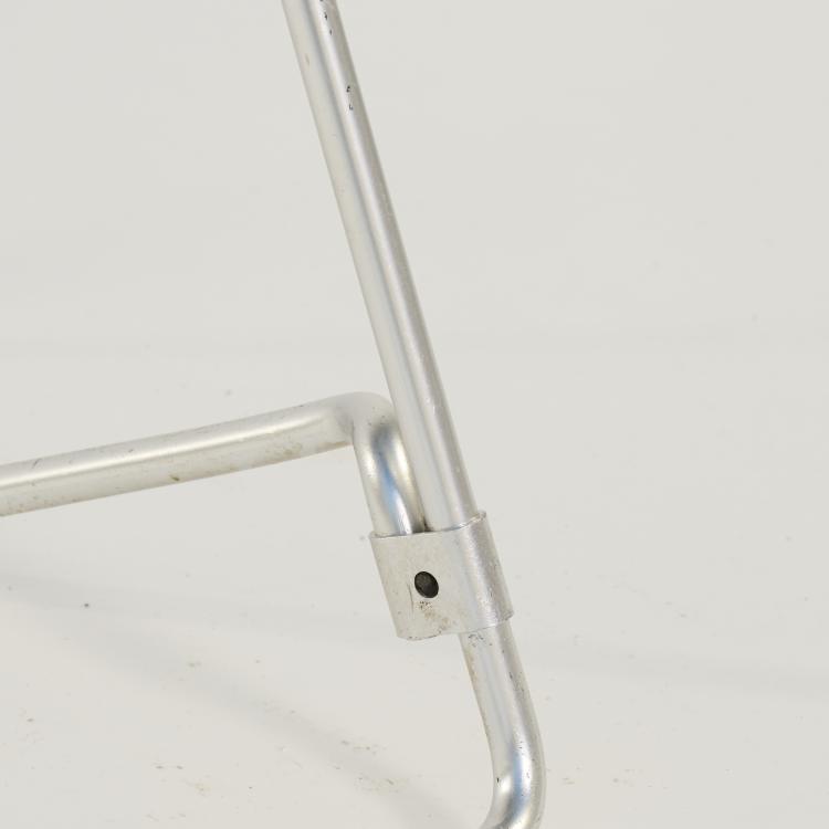 Bild 12 zu Objekt, 12 'Aluflex' folding chairs, 1951, Armin Wirth, Zieringer, Philip, Metallwerke, Schweiz, 166A 84